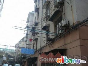 娱乐吃瓜酱上海小区,娱乐吃瓜酱带你揭秘邻里八卦  第3张